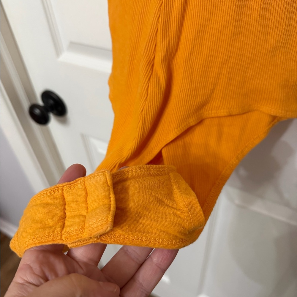 RE/DONE x HANES orange Ribbed Tank Bodysuit medium - Picture 8 of 8